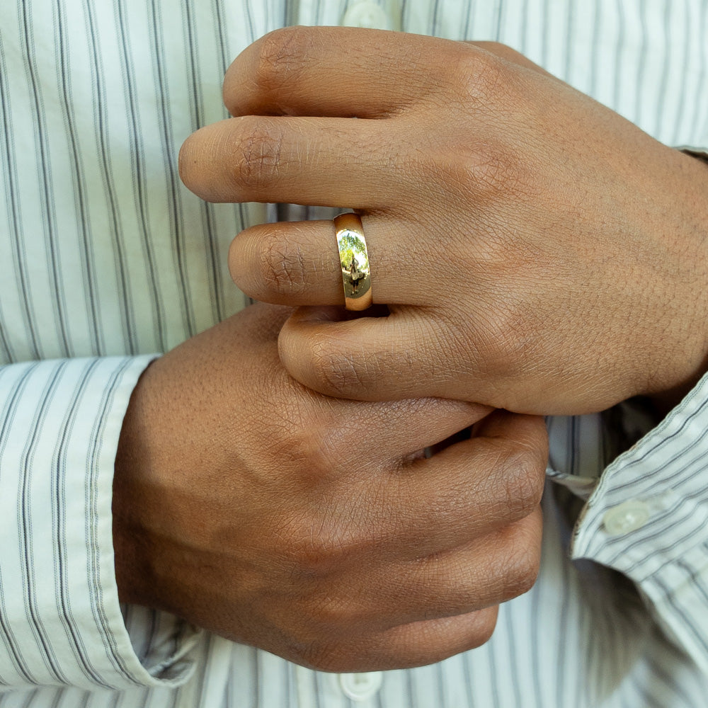 Men's Classic Yellow Gold Ring